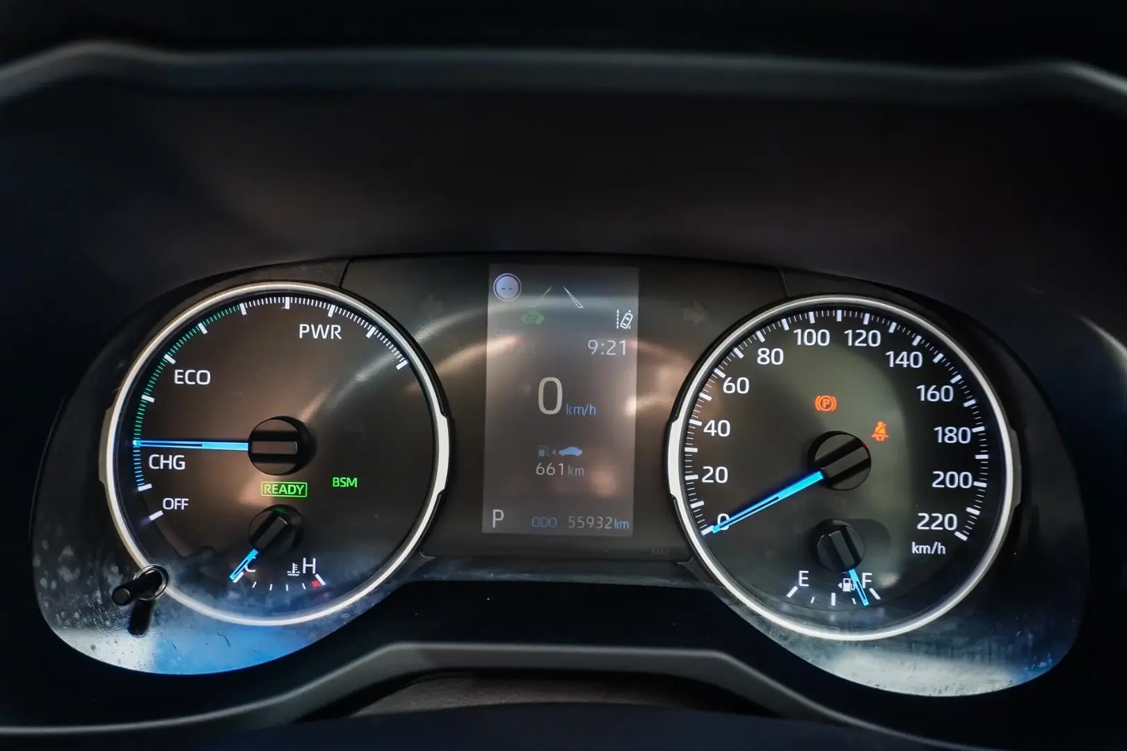 2022 Toyota RAV4 Gallery Image 18