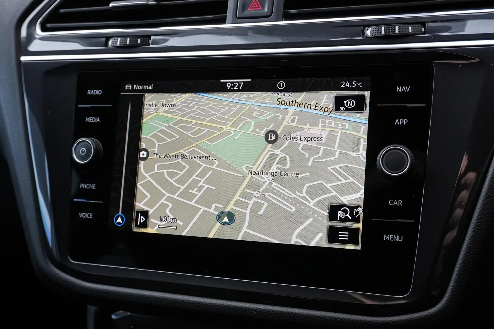 2022 Volkswagen Tiguan Gallery Image 23