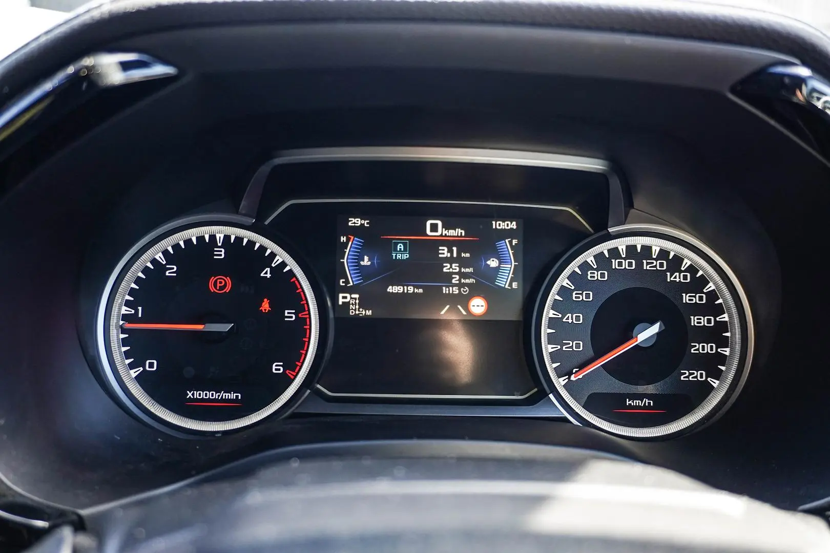 2021 Isuzu D-MAX Gallery Image 19