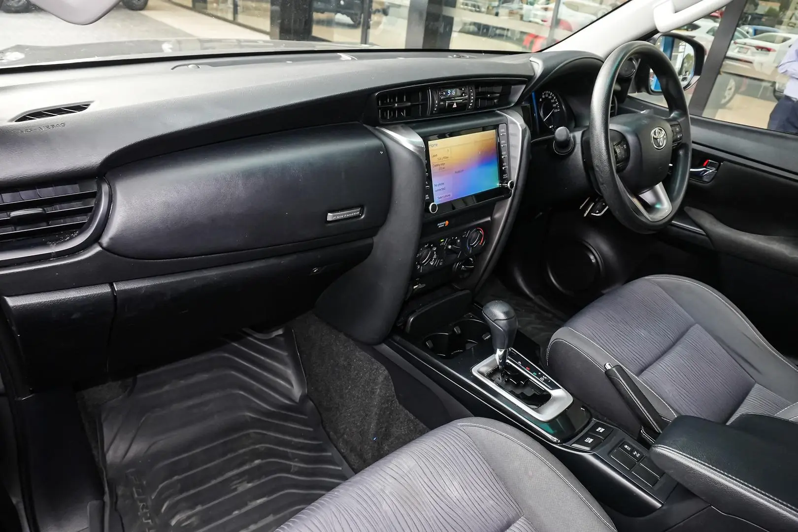 2021 Toyota Fortuner Gallery Image 10