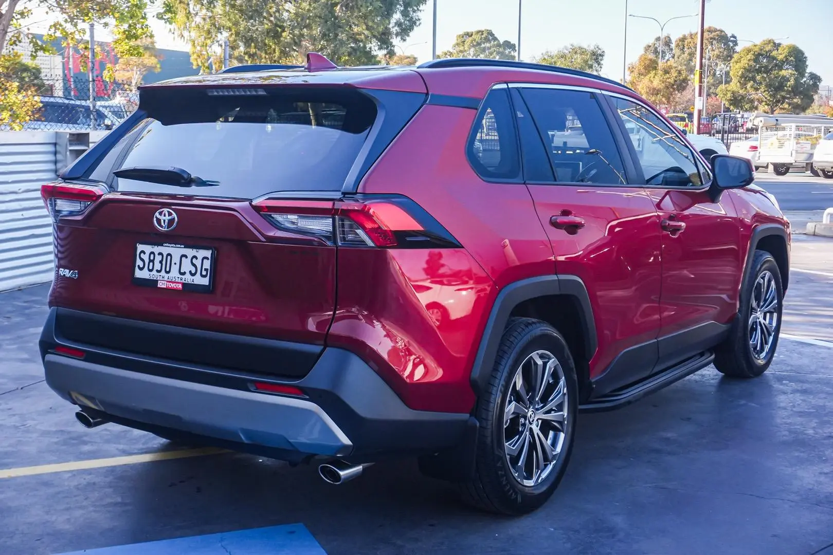 2022 Toyota RAV4 Gallery Image 2