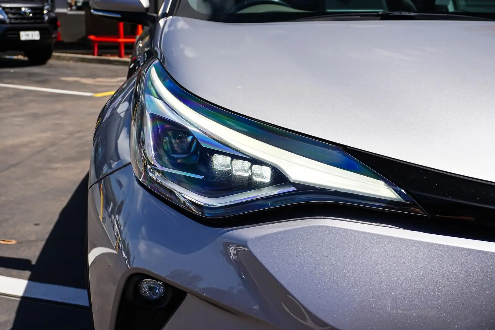 2023 Toyota C-HR Gallery Image 17