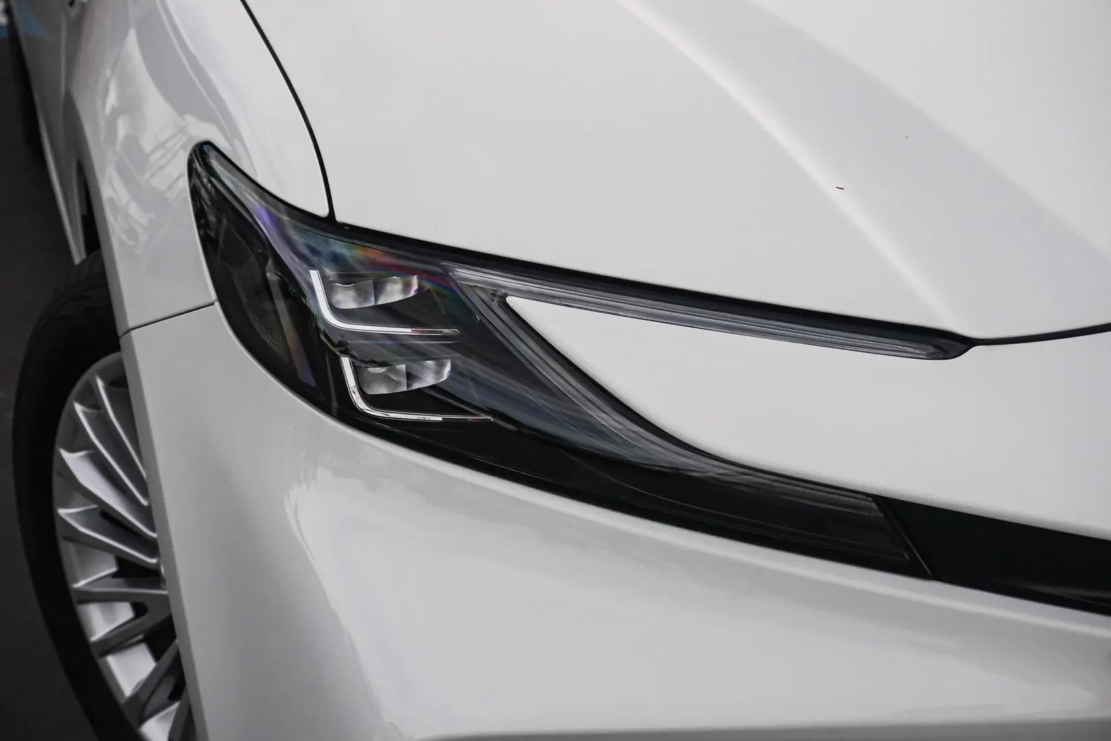 2025 Toyota Camry Gallery Image 11