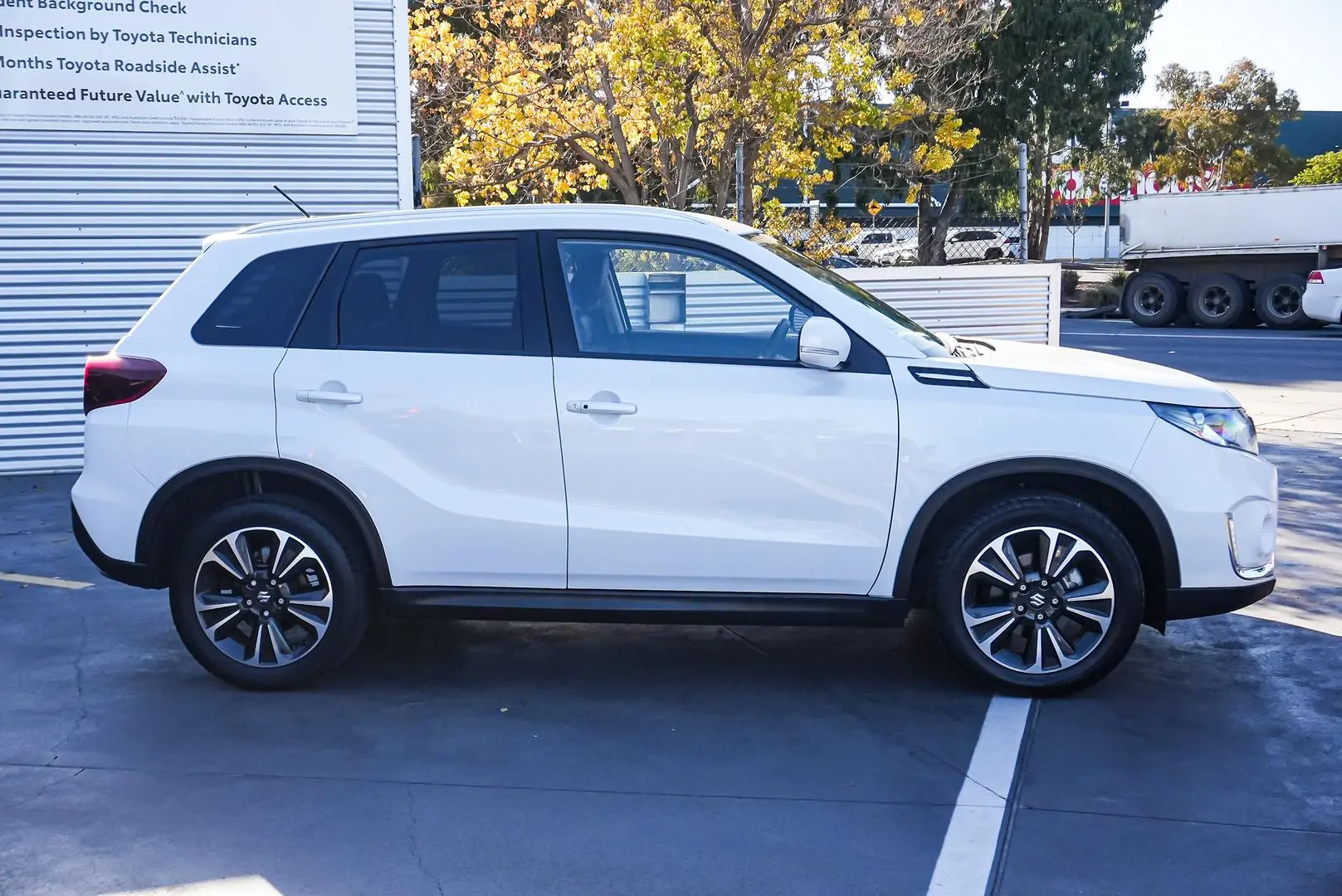 2022 Suzuki Vitara Gallery Image 4