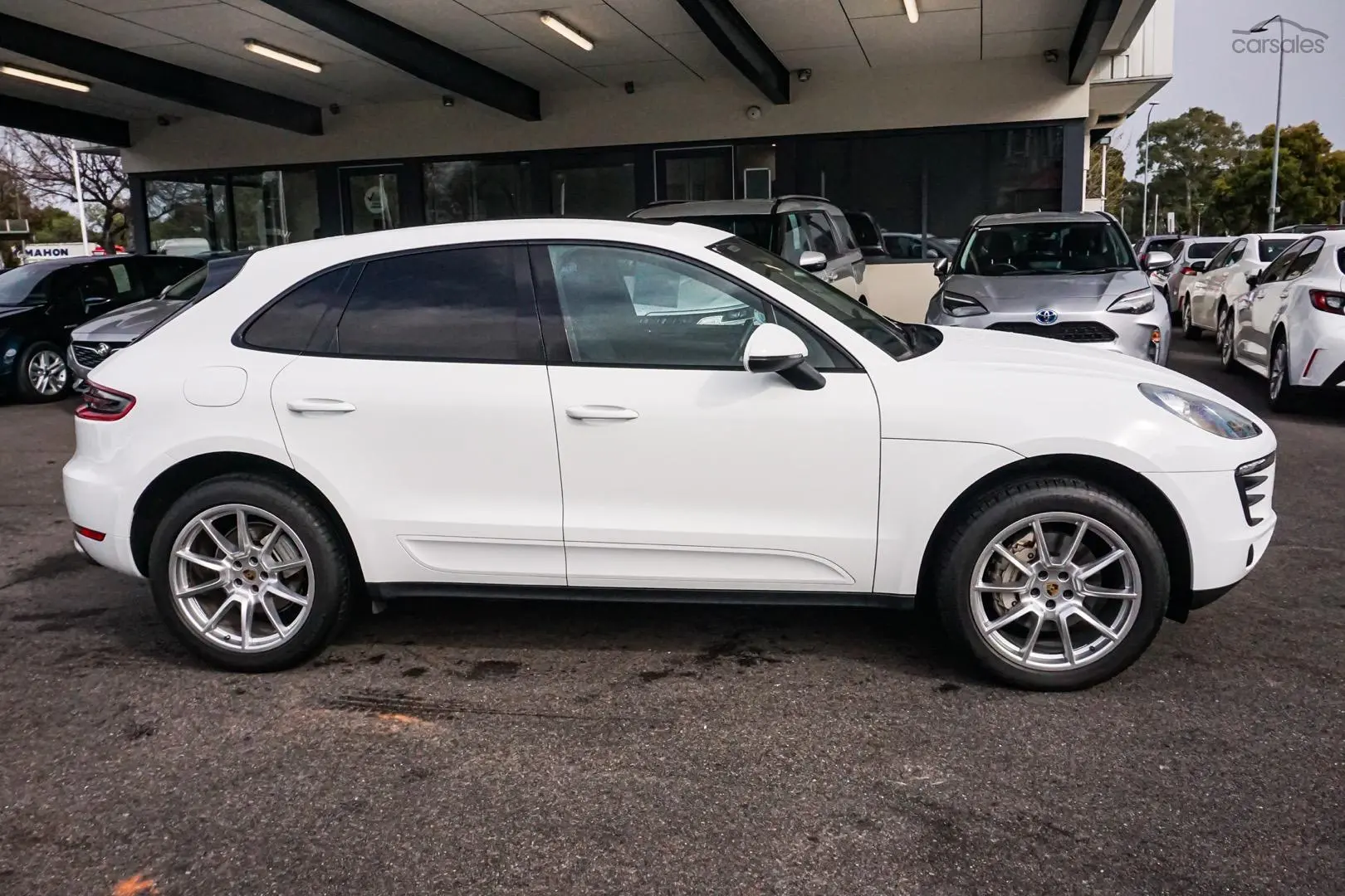 2015 Porsche Macan Image 3