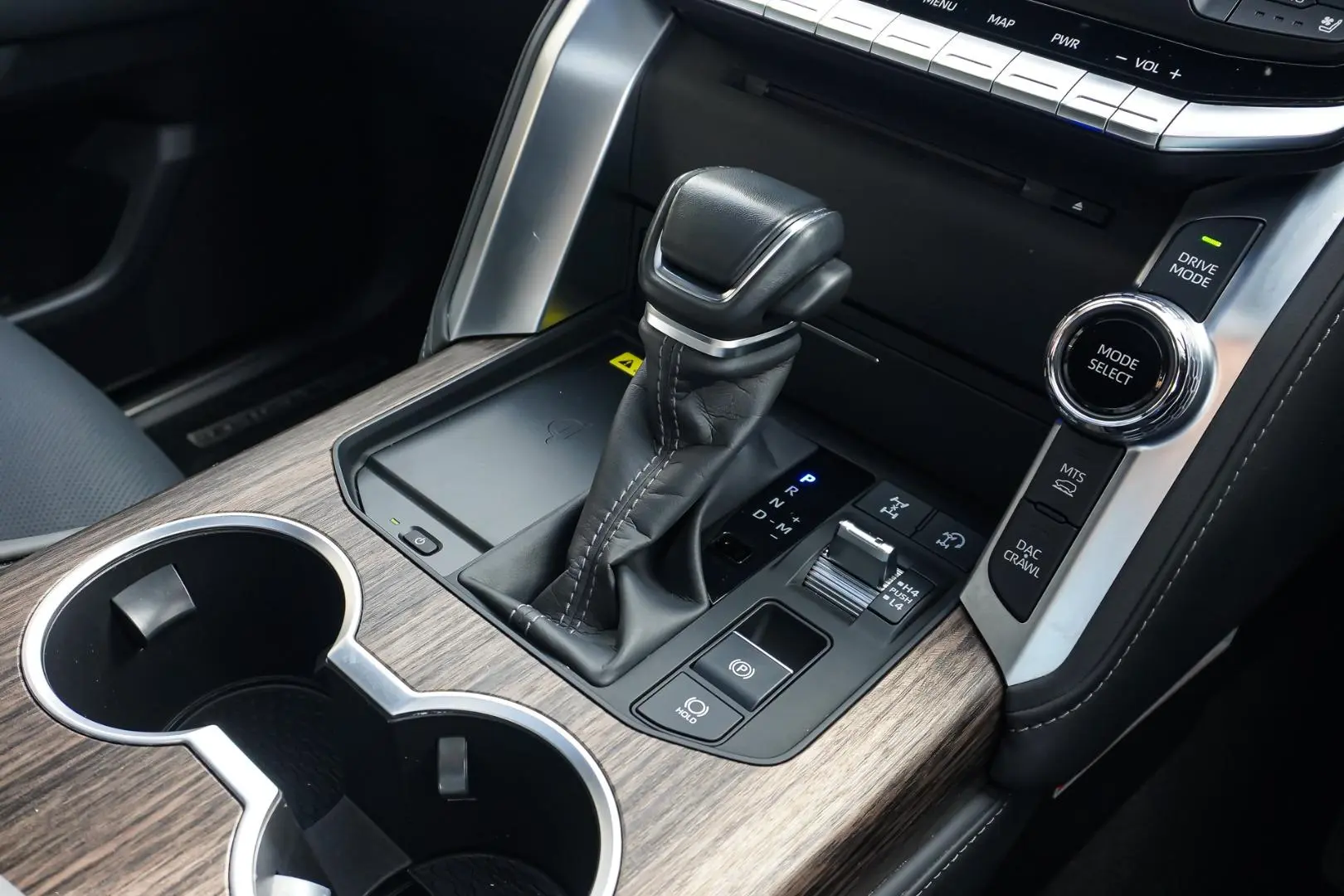 2023 Toyota Landcruiser Gallery Image 18