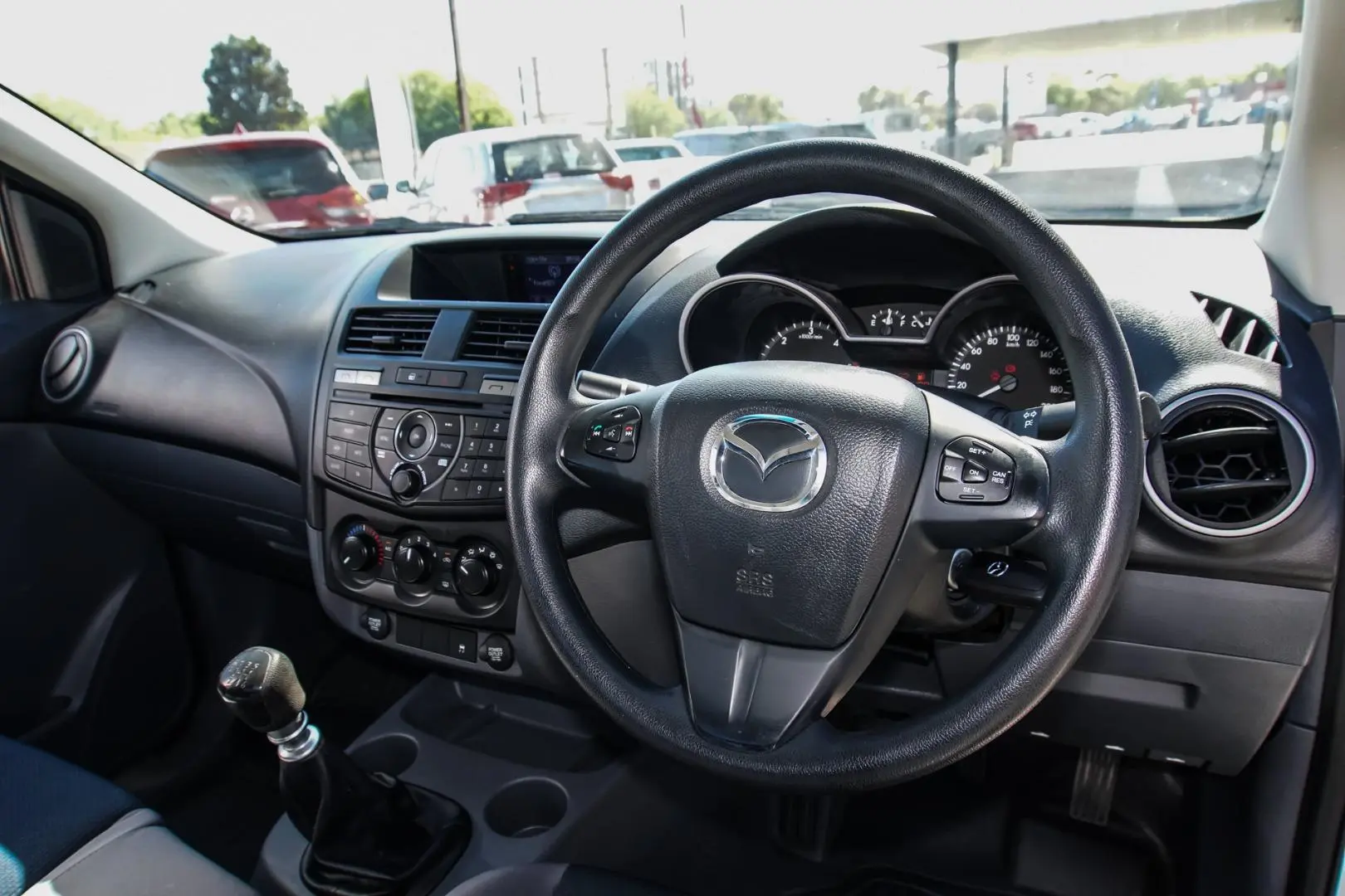 2017 Mazda Bt-50 Gallery Image 6