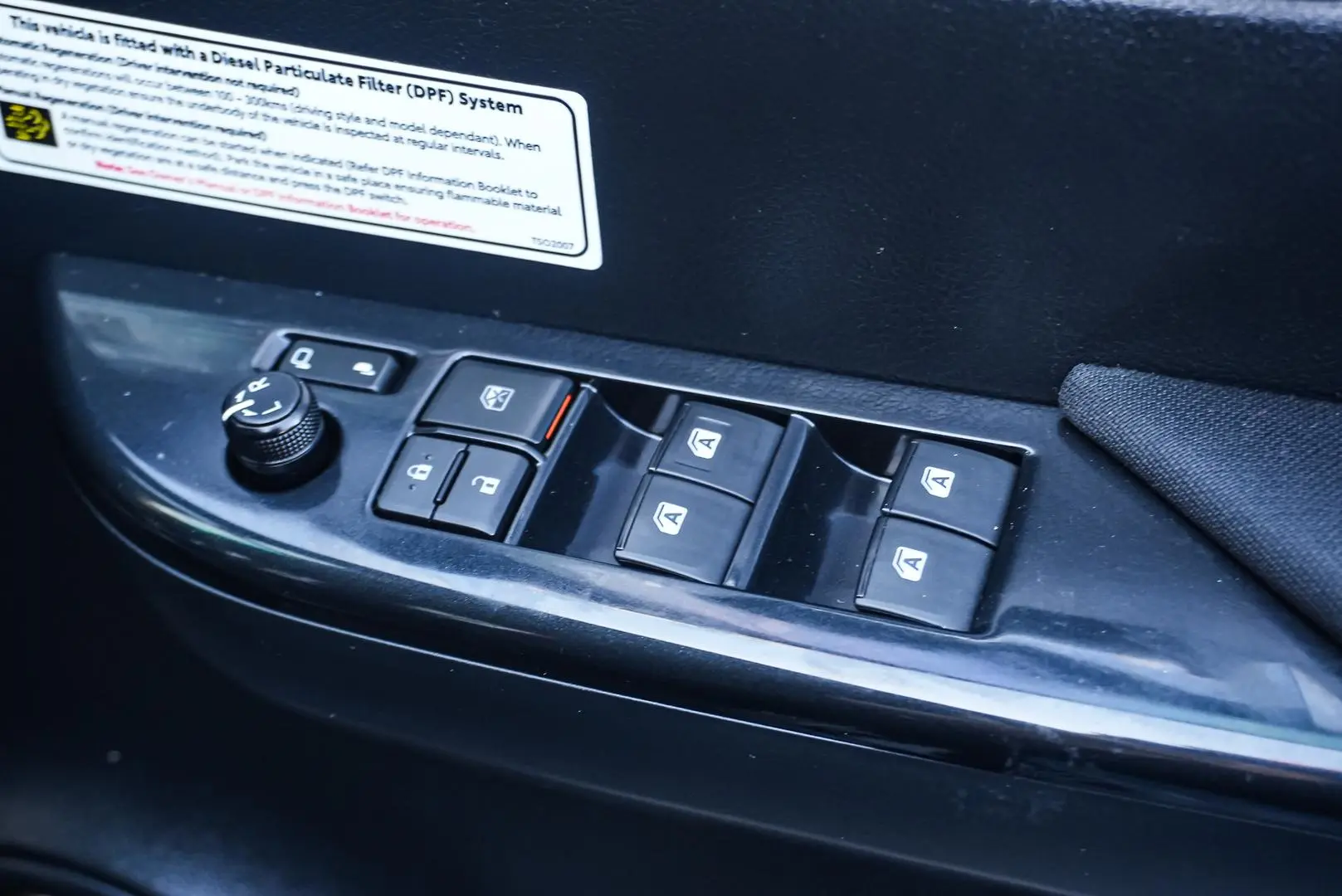 2021 Toyota Hilux Gallery Image 18