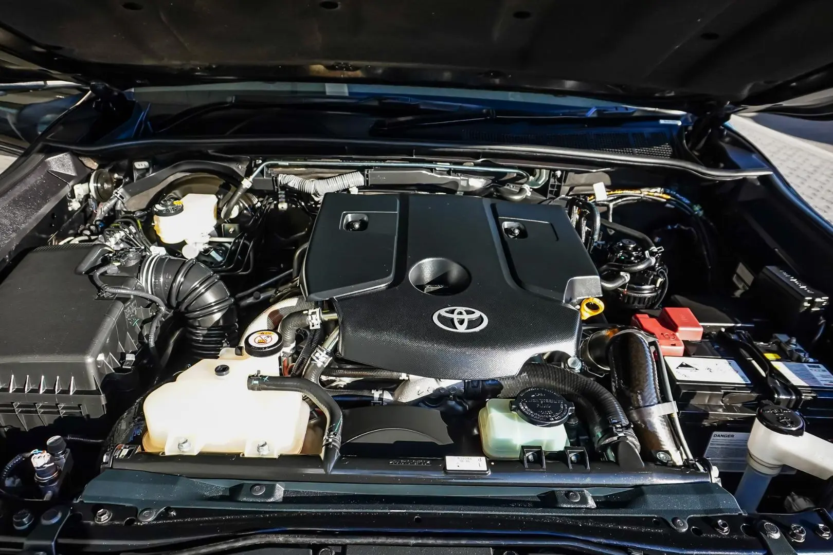 2022 Toyota Hilux Gallery Image 23