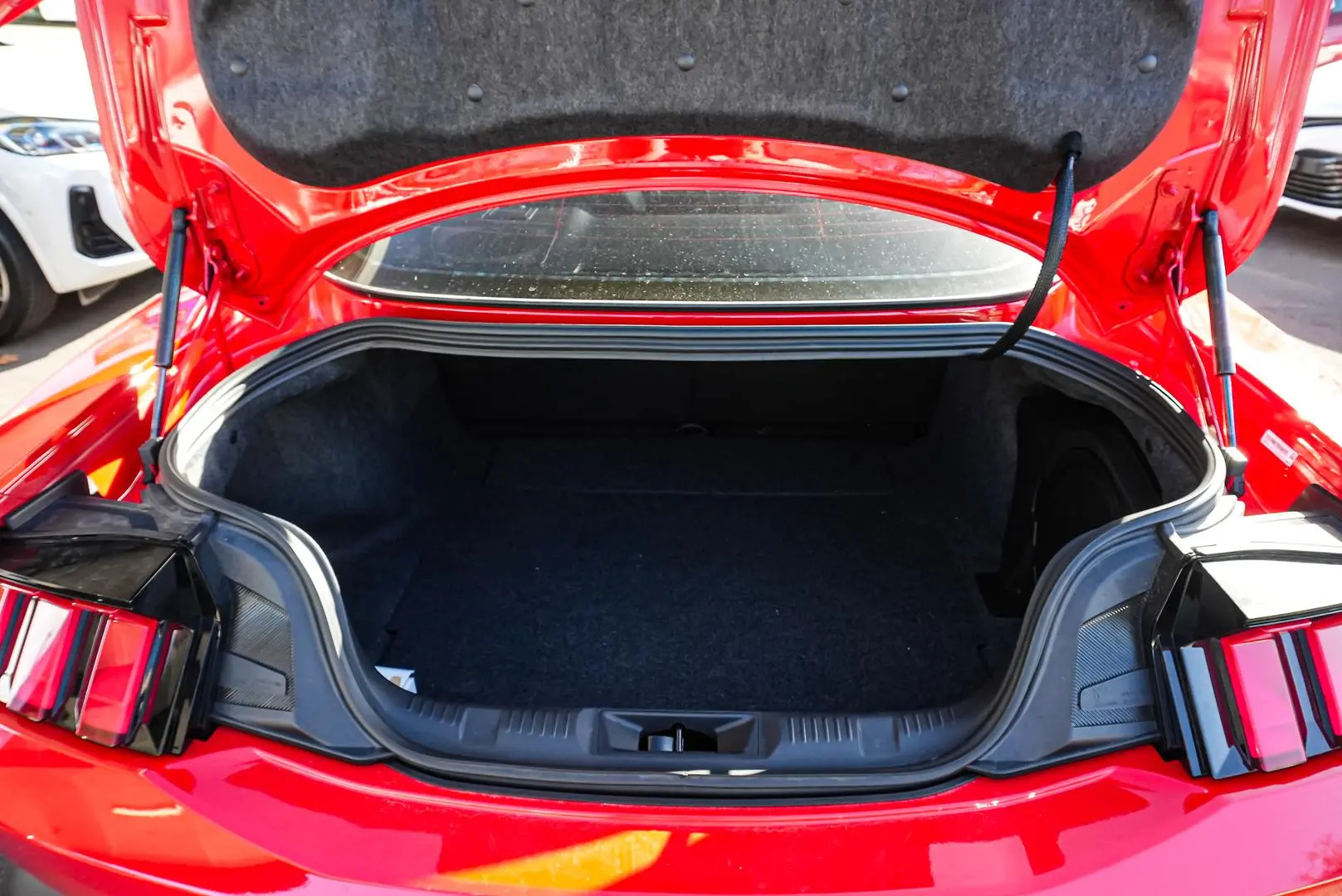 2024 Ford Mustang Gallery Image 10