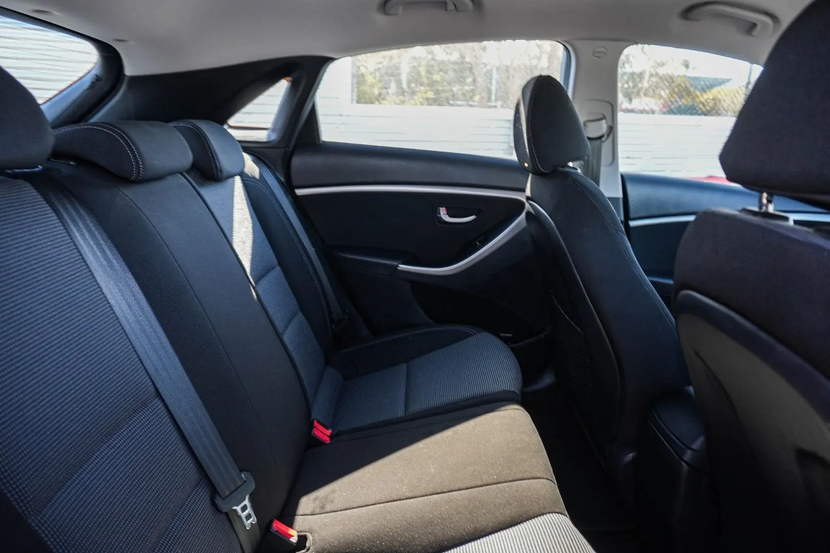 2016 Hyundai i30 Gallery Image 9