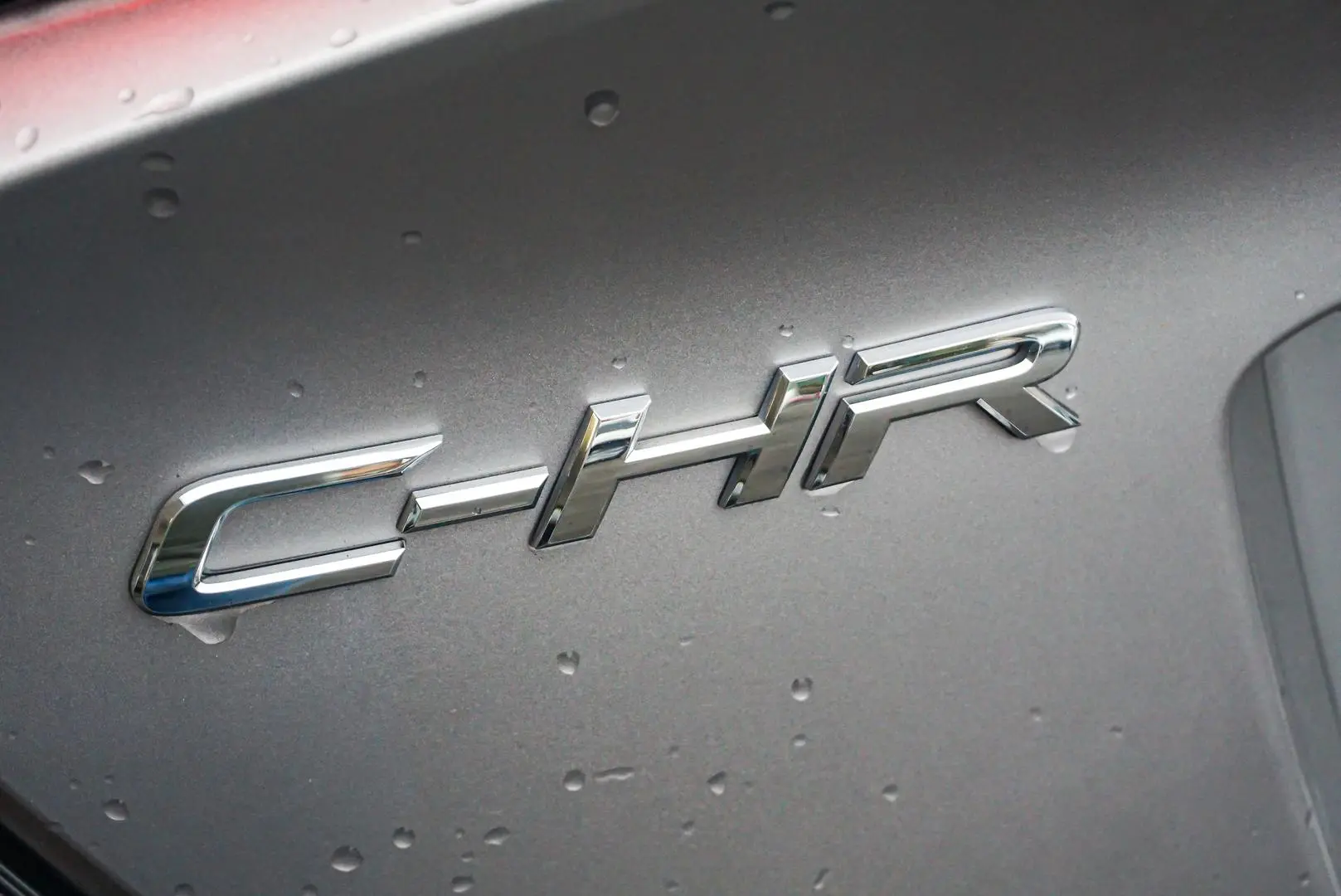 2018 Toyota C-HR Gallery Image 14