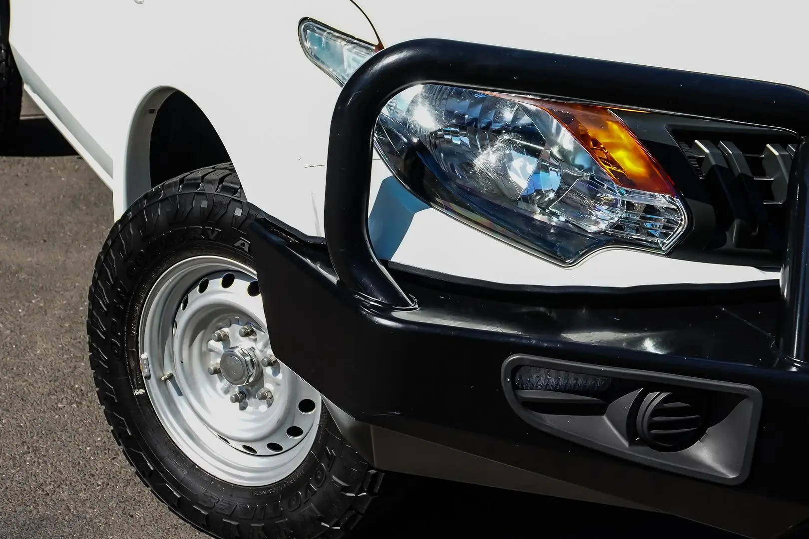 2017 Mitsubishi Triton Gallery Image 9