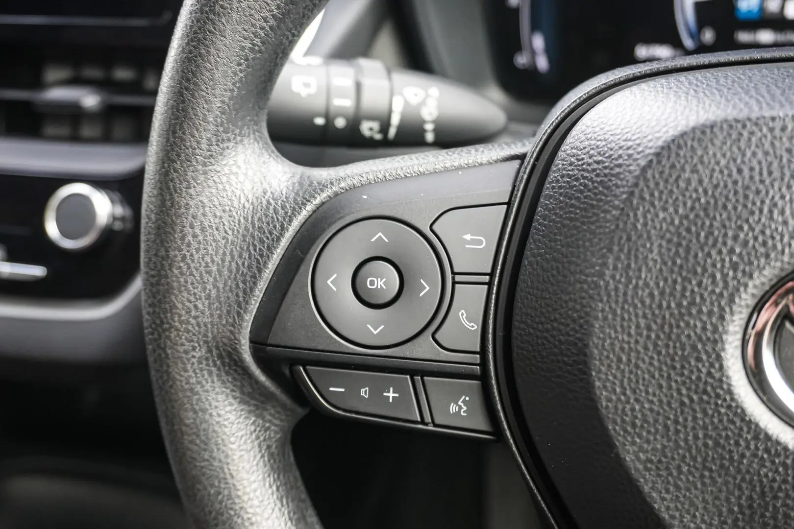 2023 Toyota Corolla Gallery Image 19