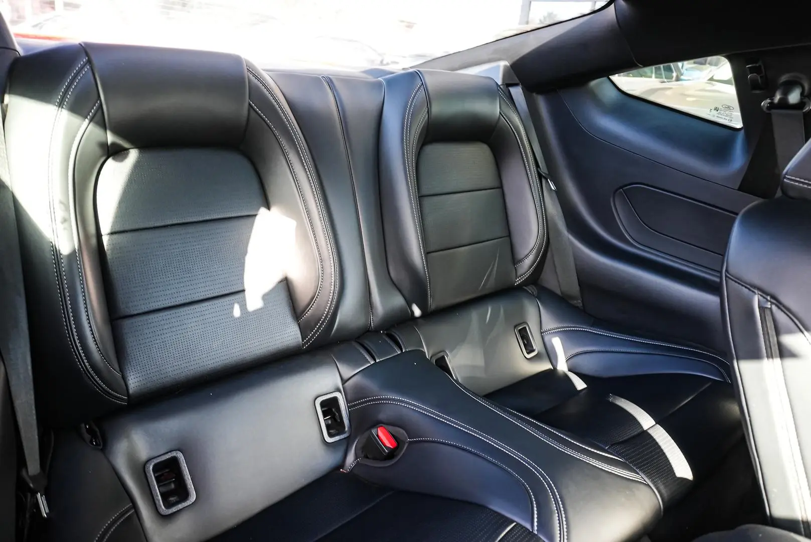 2024 Ford Mustang Gallery Image 8