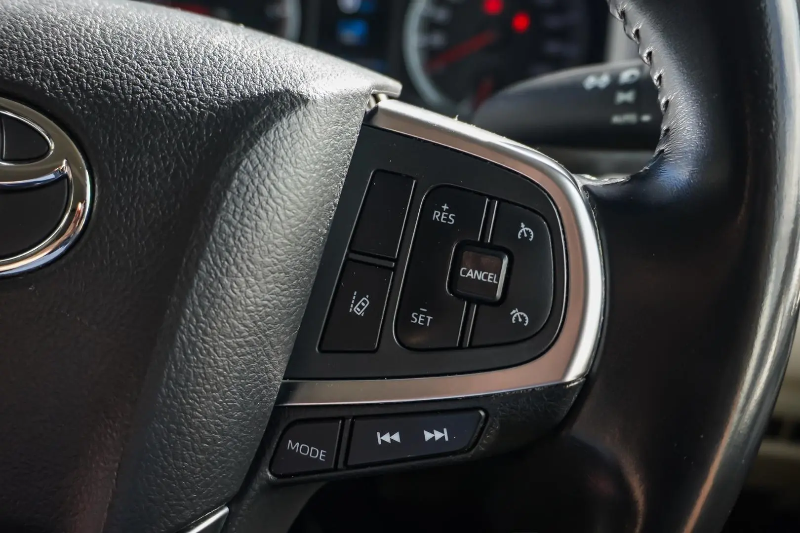 2019 Toyota Hiace Gallery Image 19
