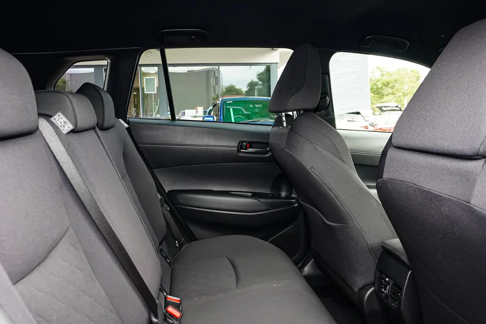 2023 Toyota Corolla Cross Gallery Image 7