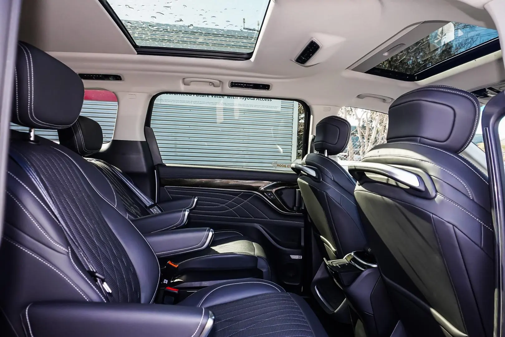 2023 LDV MIFA Gallery Image 9