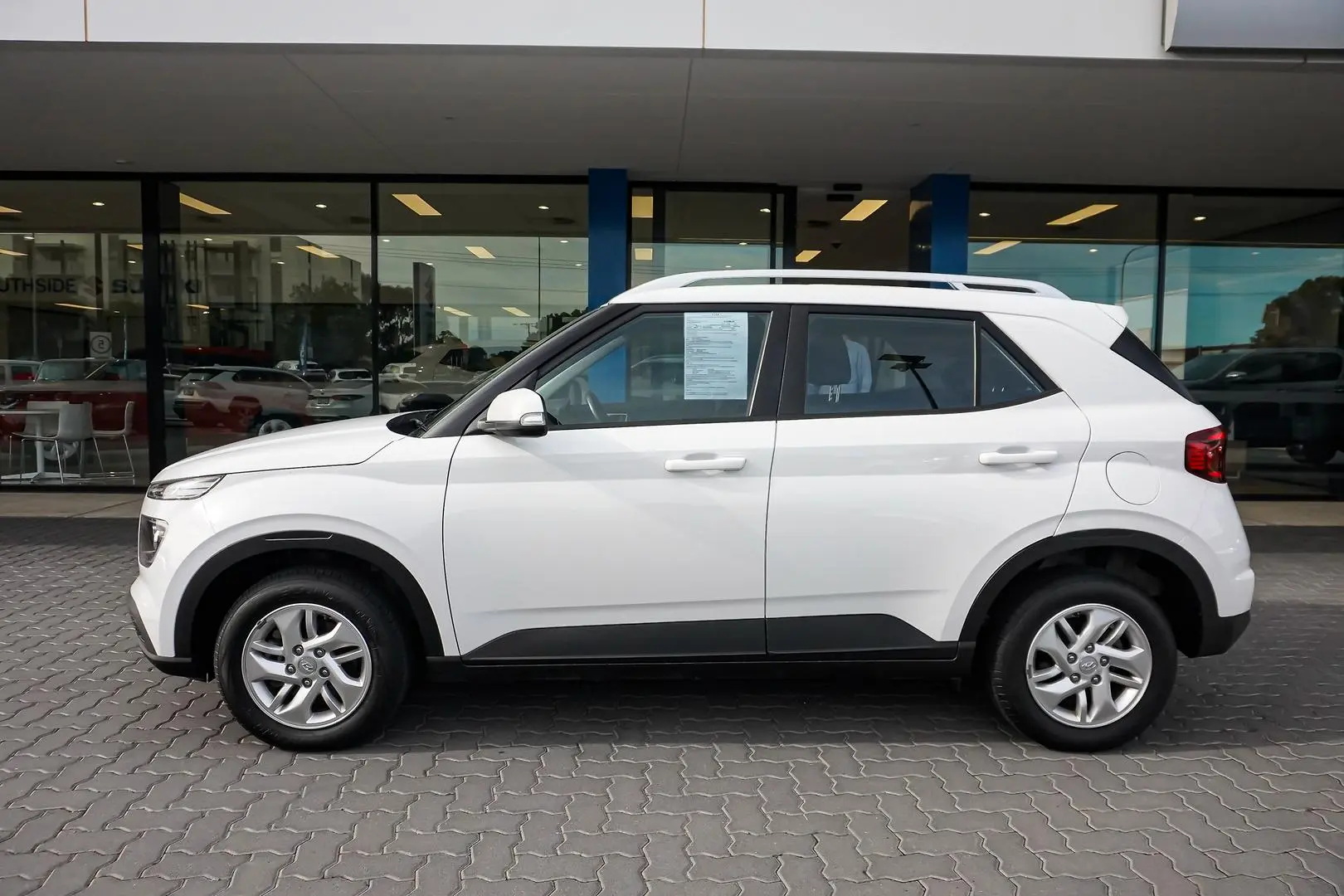 2019 Hyundai Venue Gallery Image 4