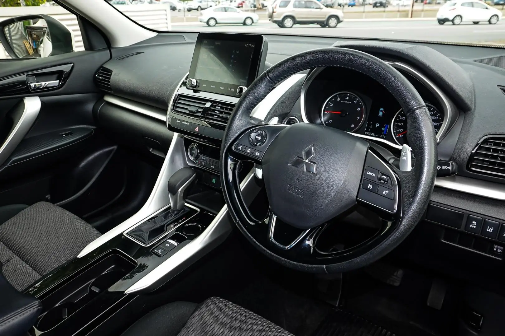 2023 Mitsubishi Eclipse Cross Gallery Image 7