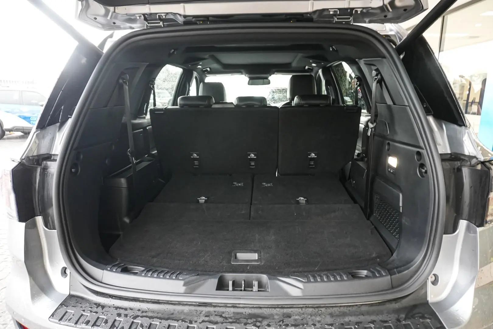 2024 Ford Everest Gallery Image 13