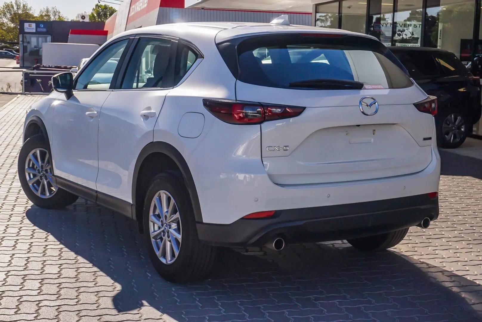 2023 Mazda Cx-5 Gallery Image 2