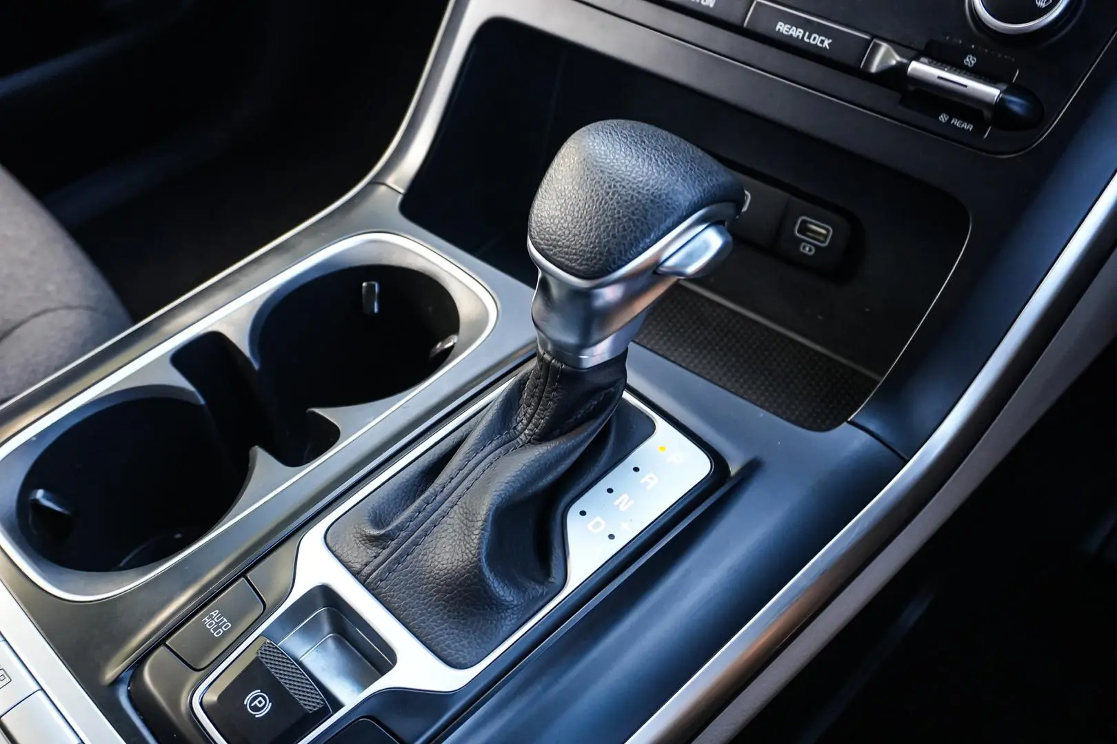 2022 Kia Carnival Gallery Image 18