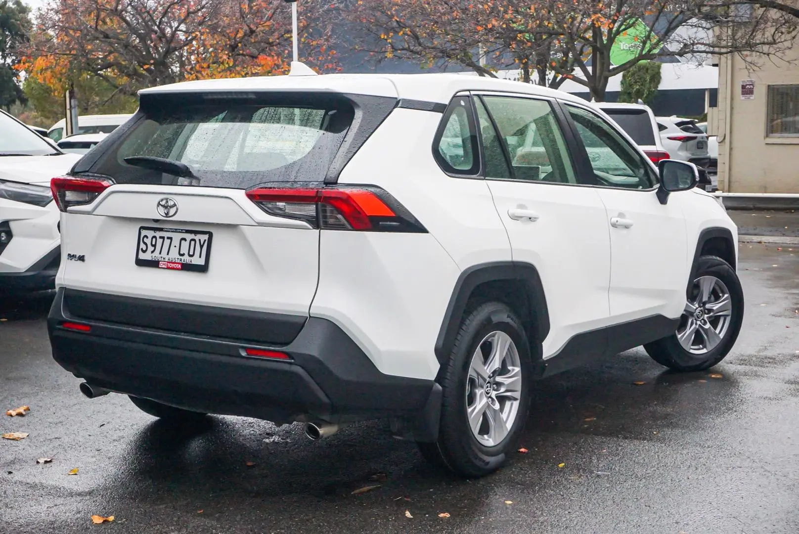 2022 Toyota RAV4 Gallery Image 3