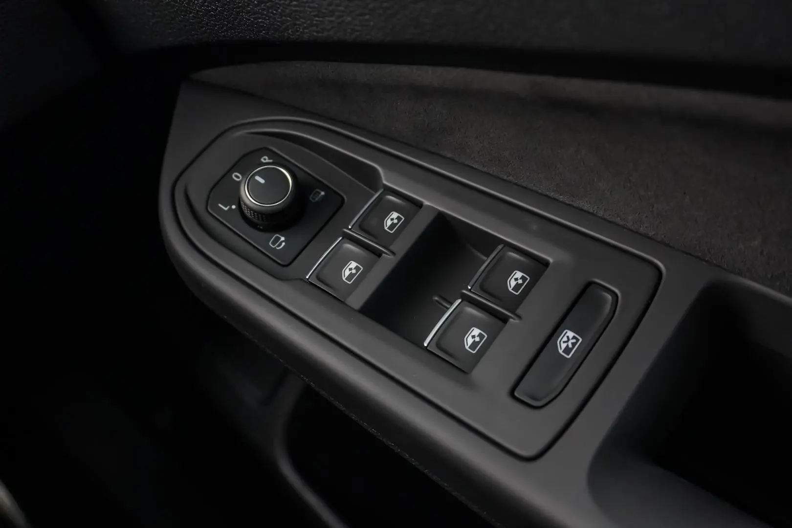 2022 Volkswagen Golf Gallery Image 22