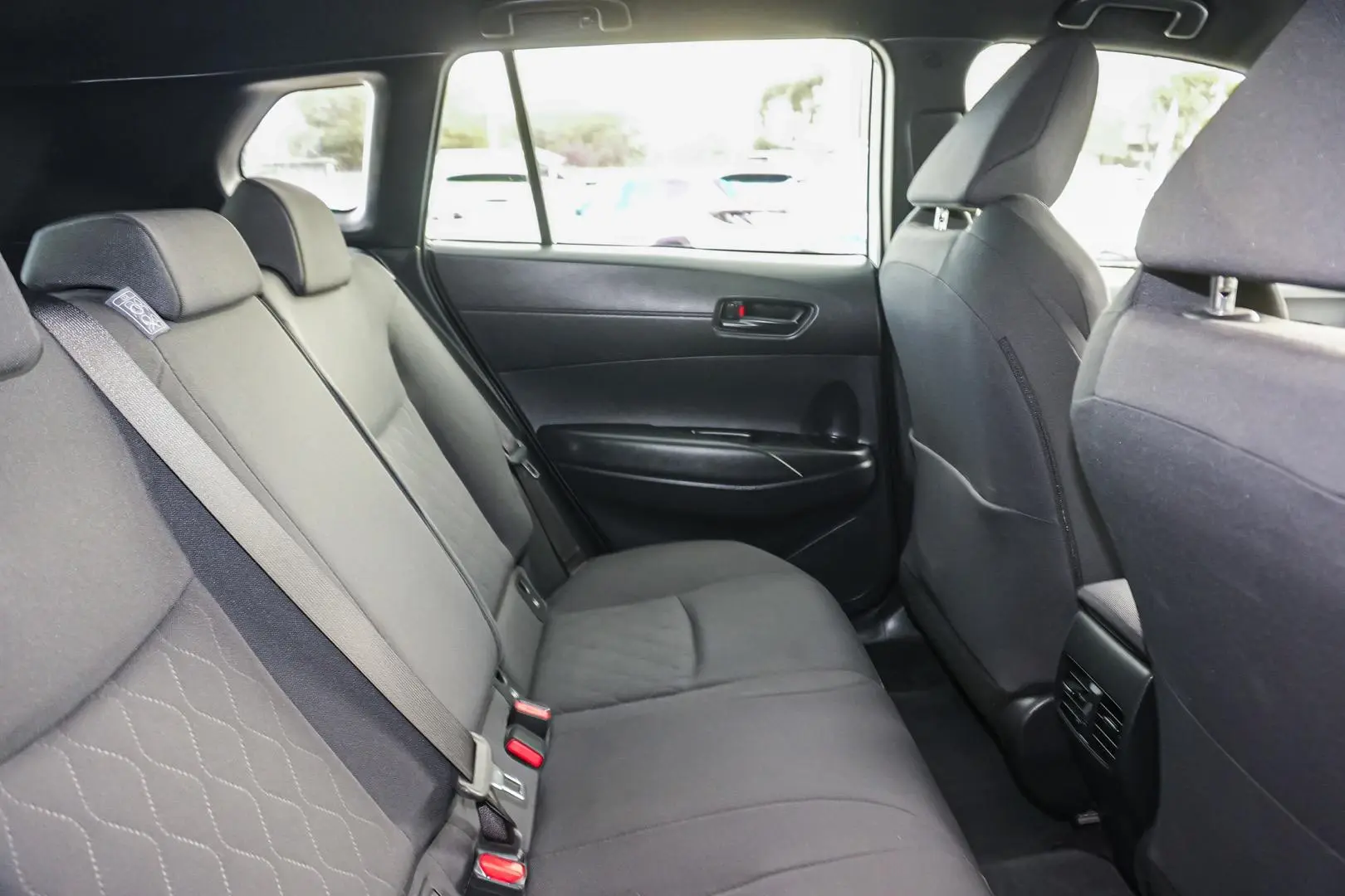 2022 Toyota Corolla Cross Gallery Image 9