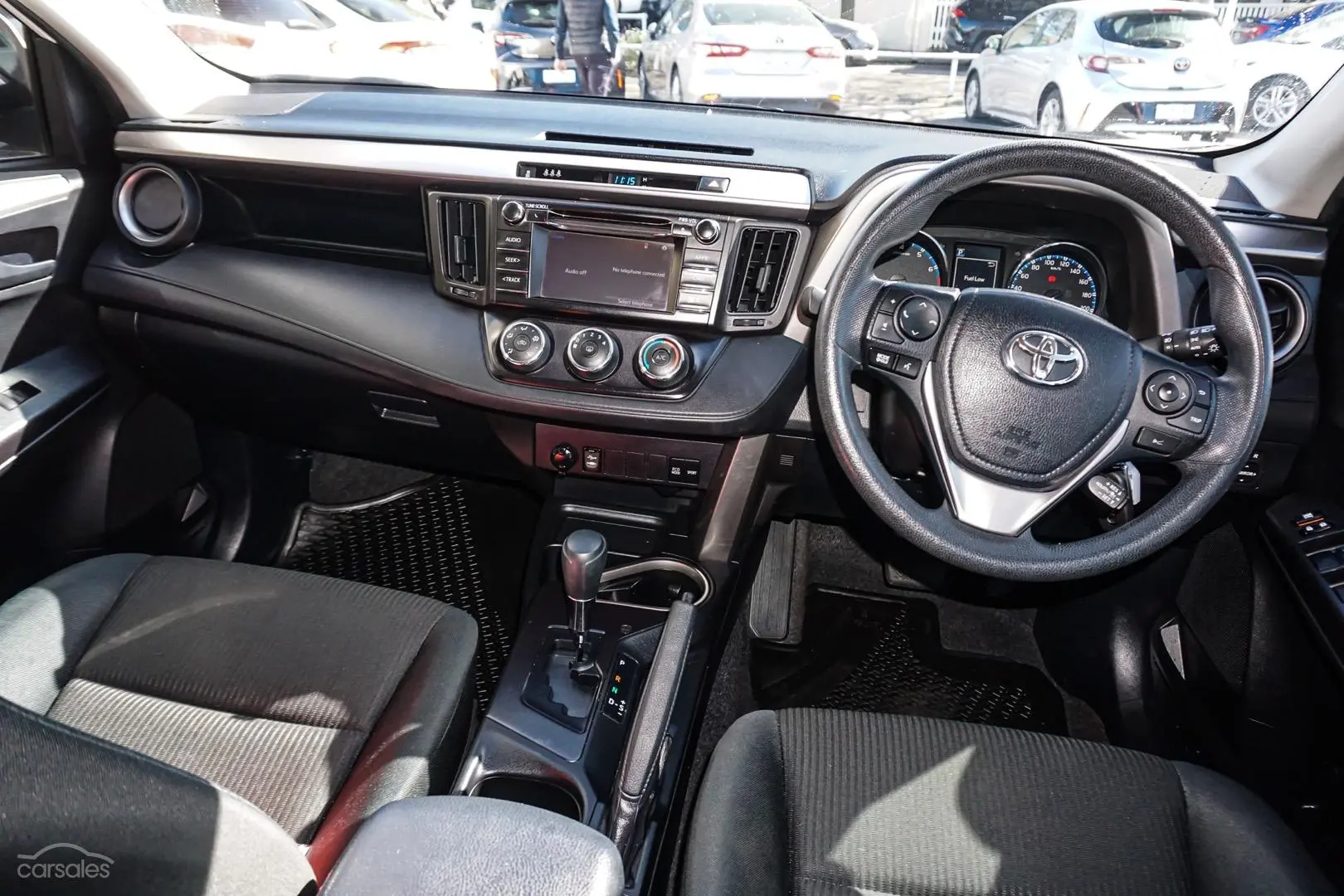 2018 Toyota RAV4 Image 8