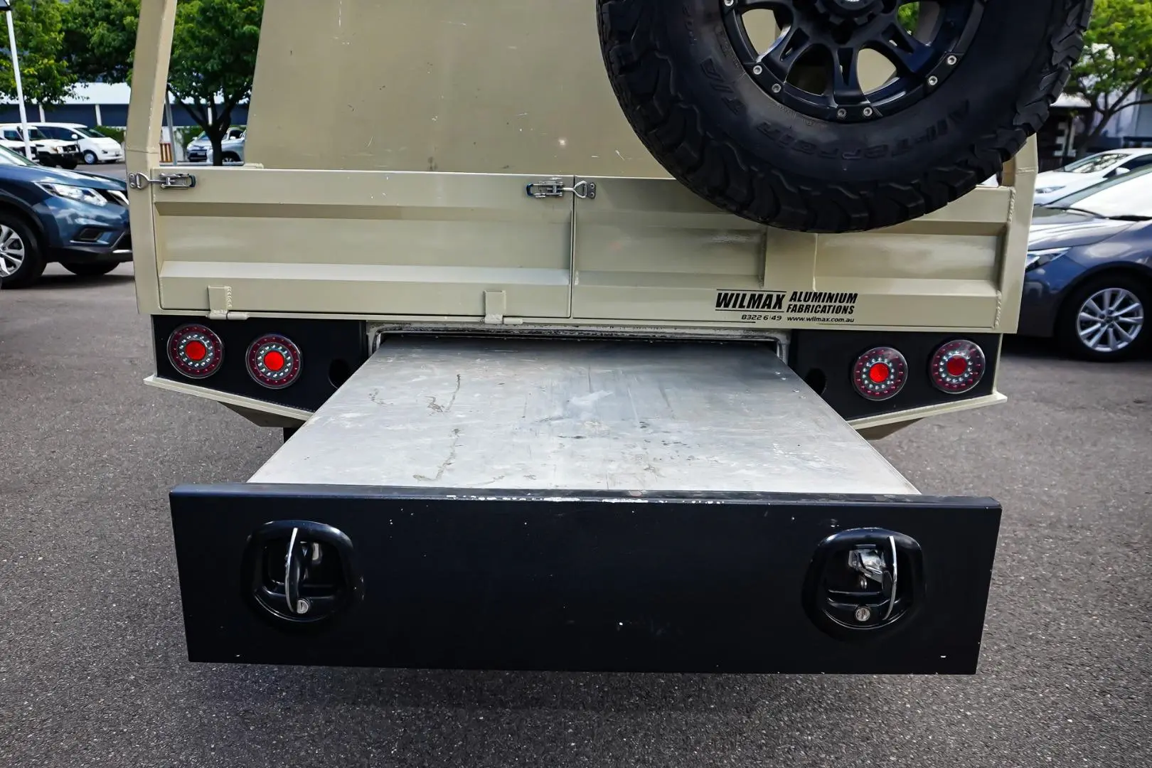 2021 Toyota Landcruiser Gallery Image 13