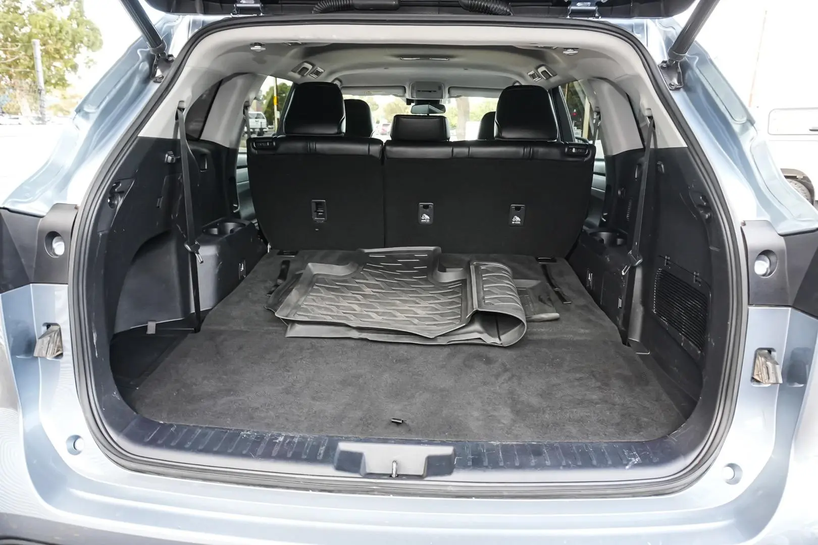 2021 Toyota Kluger Gallery Image 10