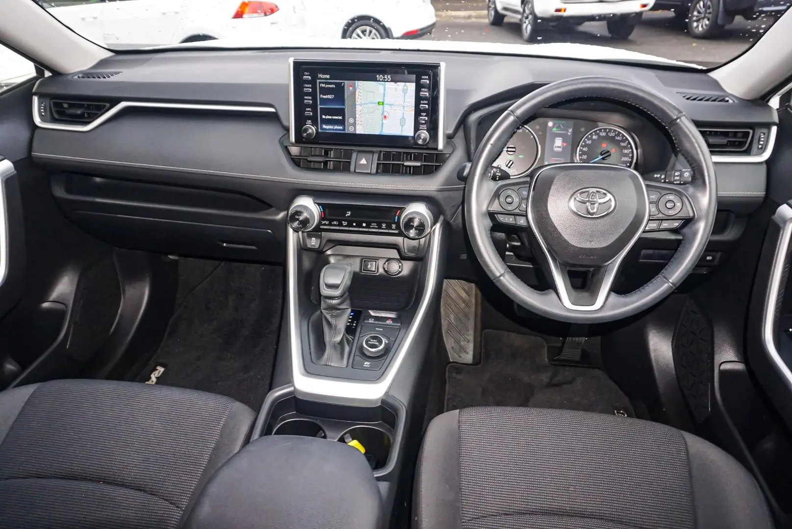 2021 Toyota RAV4 Gallery Image 8