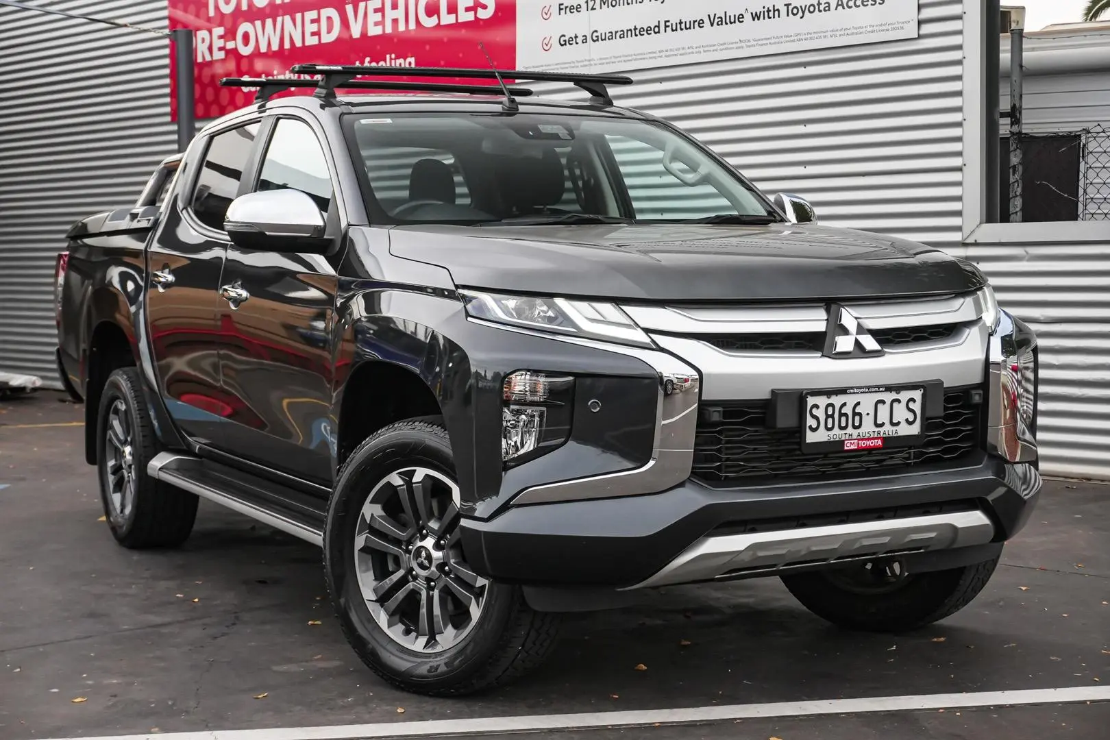 2019 Mitsubishi Triton Gallery Image 2