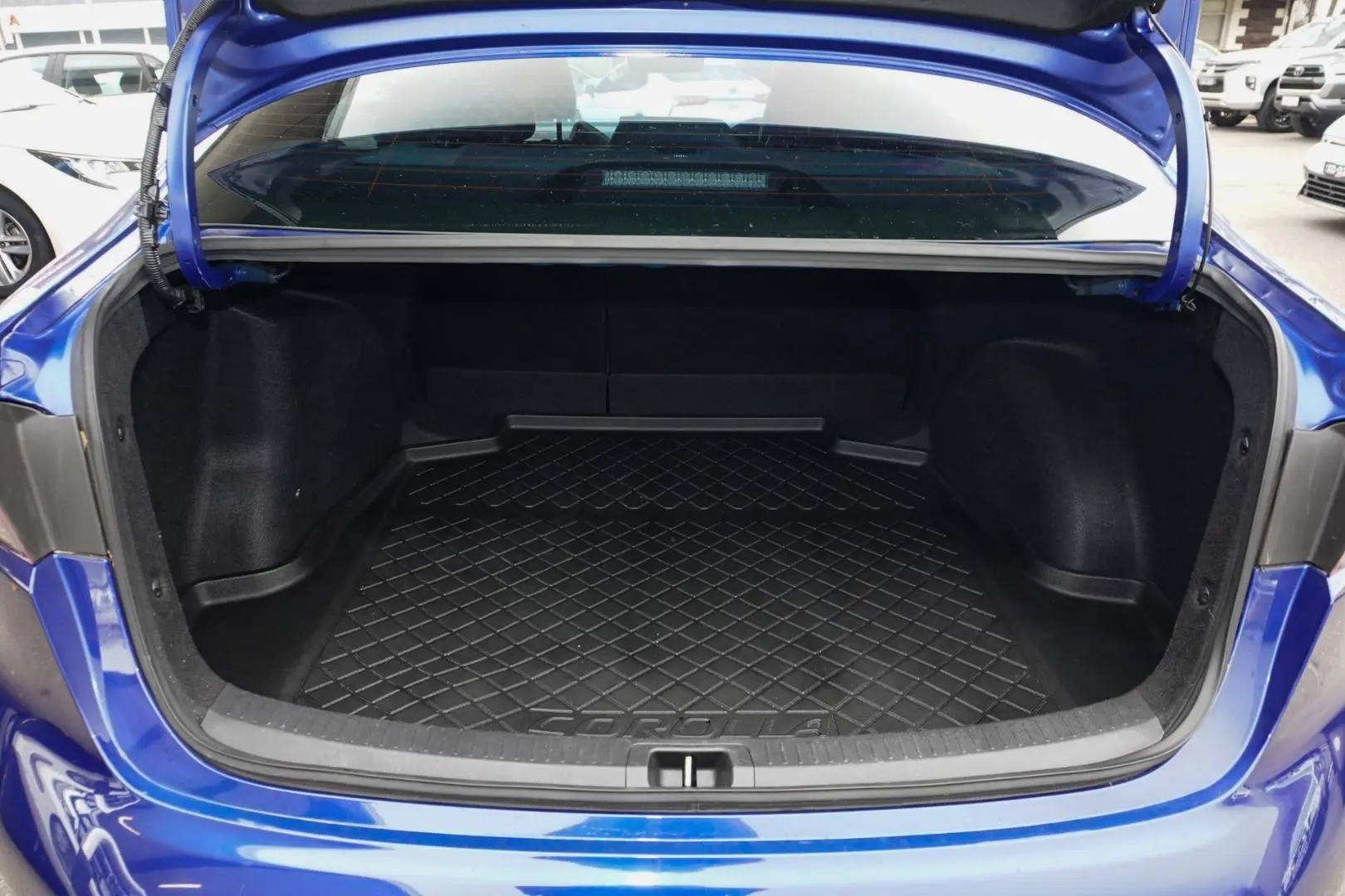 2022 Toyota Corolla Gallery Image 11