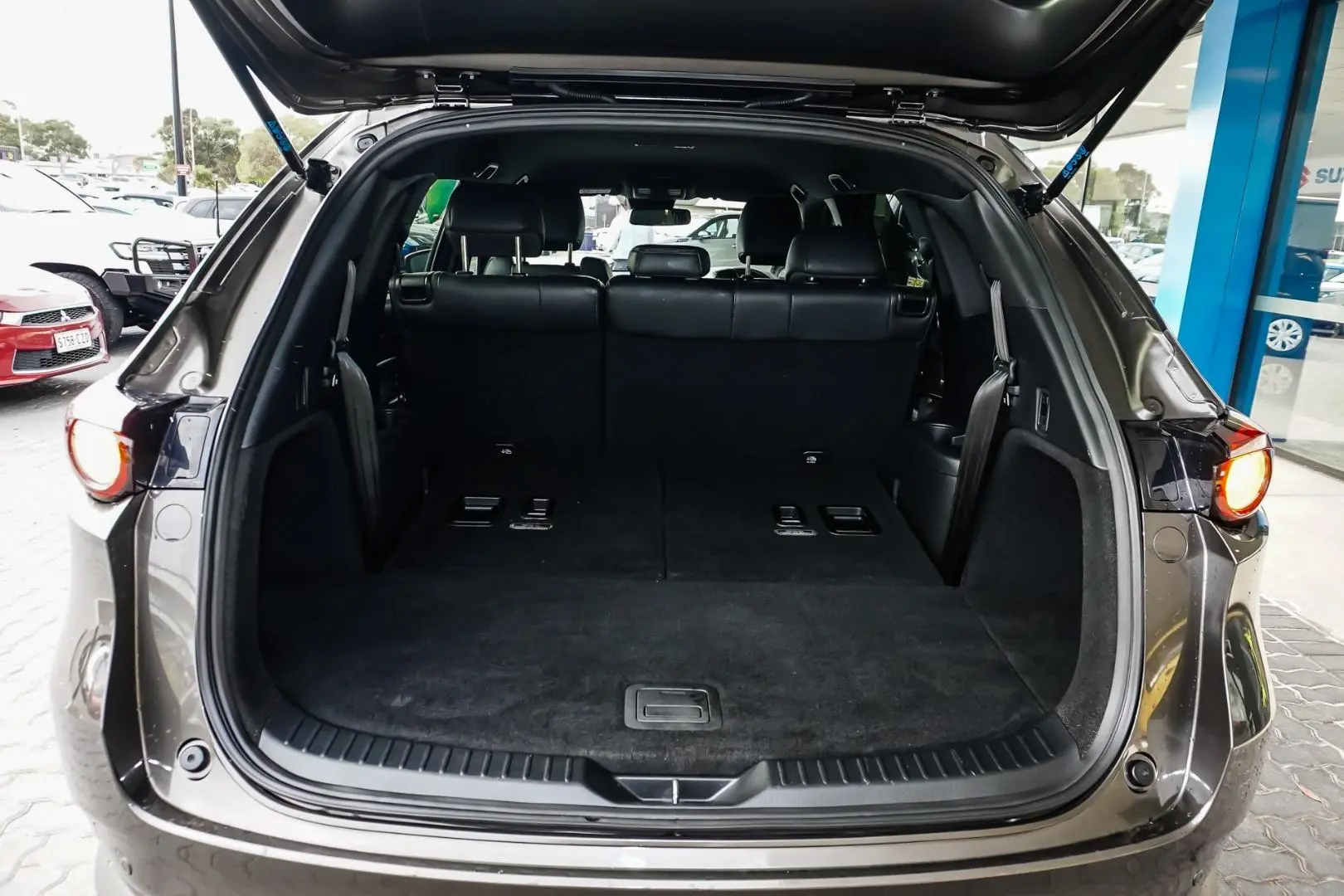 2020 Mazda CX-8 Gallery Image 9