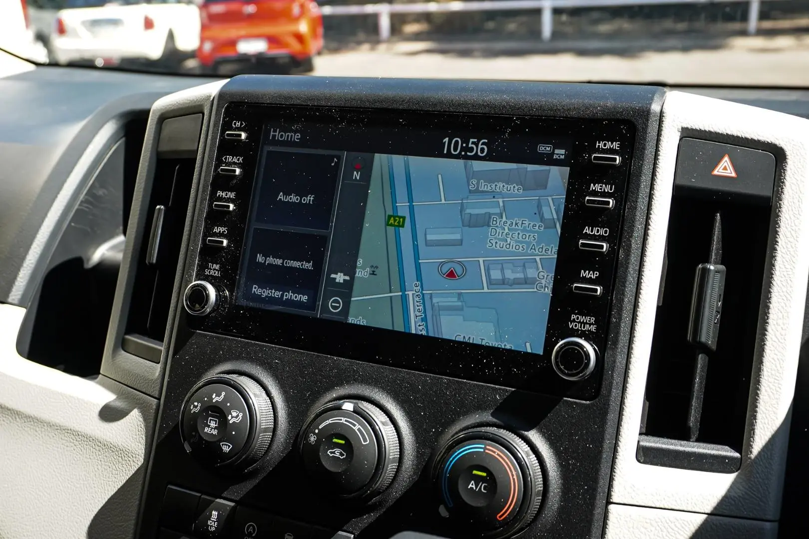 2021 Toyota Hiace Gallery Image 20