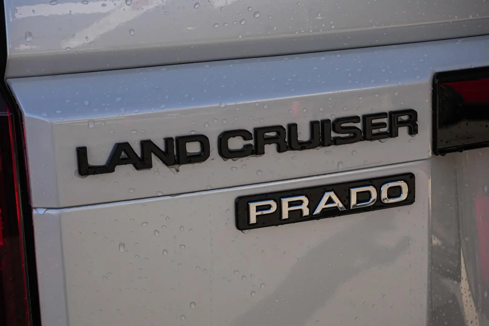 2026 Toyota Landcruiser Prado Gallery Image 15