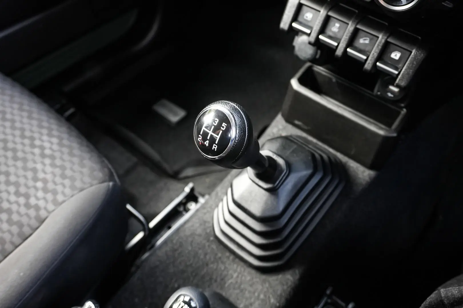 2022 Suzuki Jimny Gallery Image 16