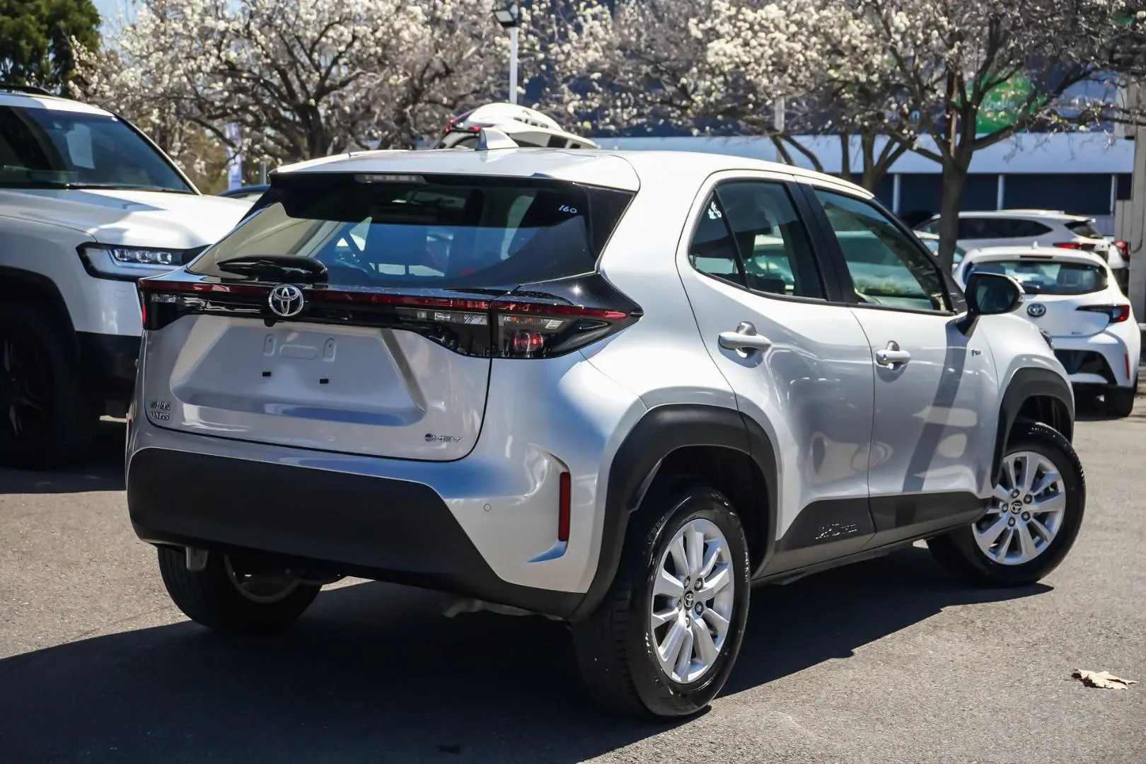 2025 Toyota Yaris Cross Gallery Image 3