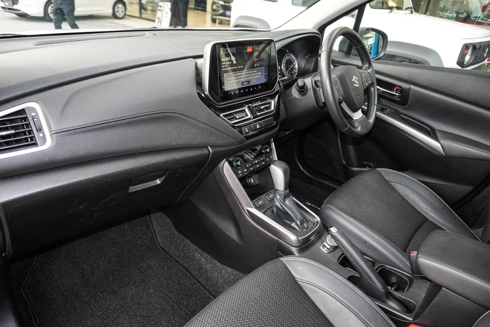 2023 Suzuki S-Cross Gallery Image 10