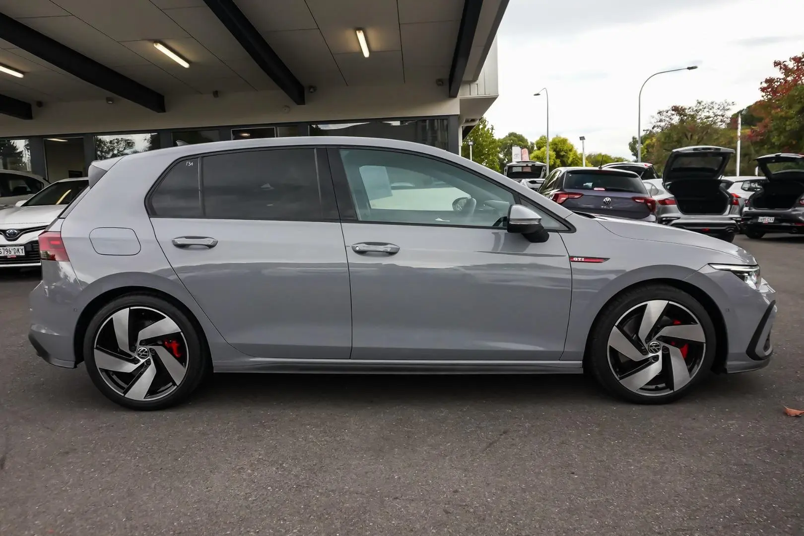 2022 Volkswagen Golf Gallery Image 4