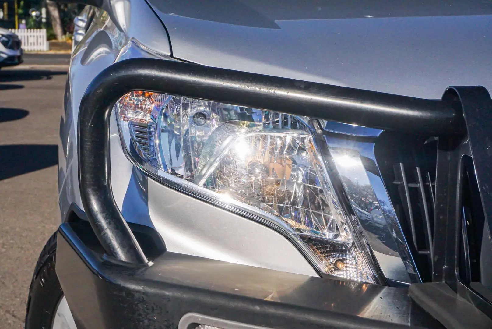 2016 Toyota Landcruiser Prado Gallery Image 12