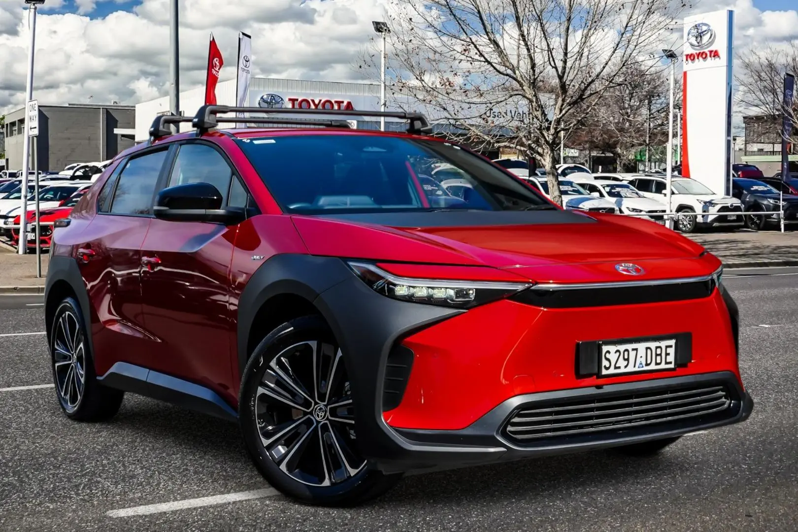 2024 Toyota bZ4X Image