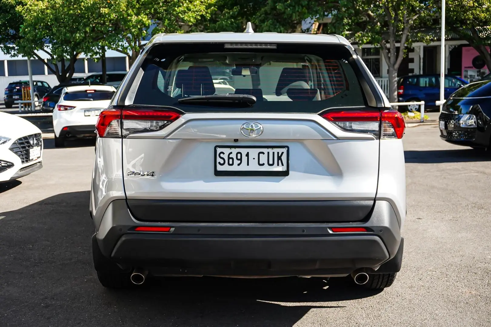 2023 Toyota RAV4 Gallery Image 6