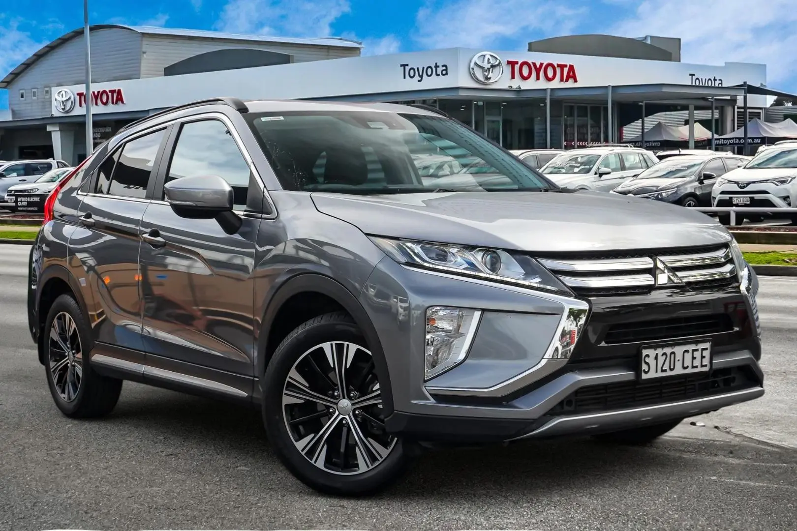 2019 Mitsubishi Eclipse Cross Image