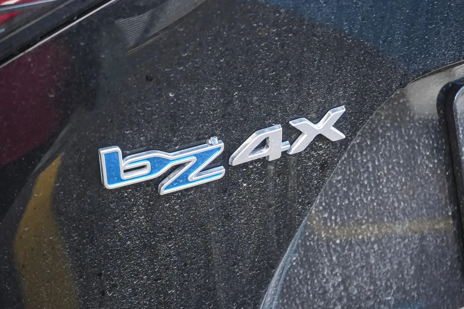 2024 Toyota bZ4X Gallery Image 15