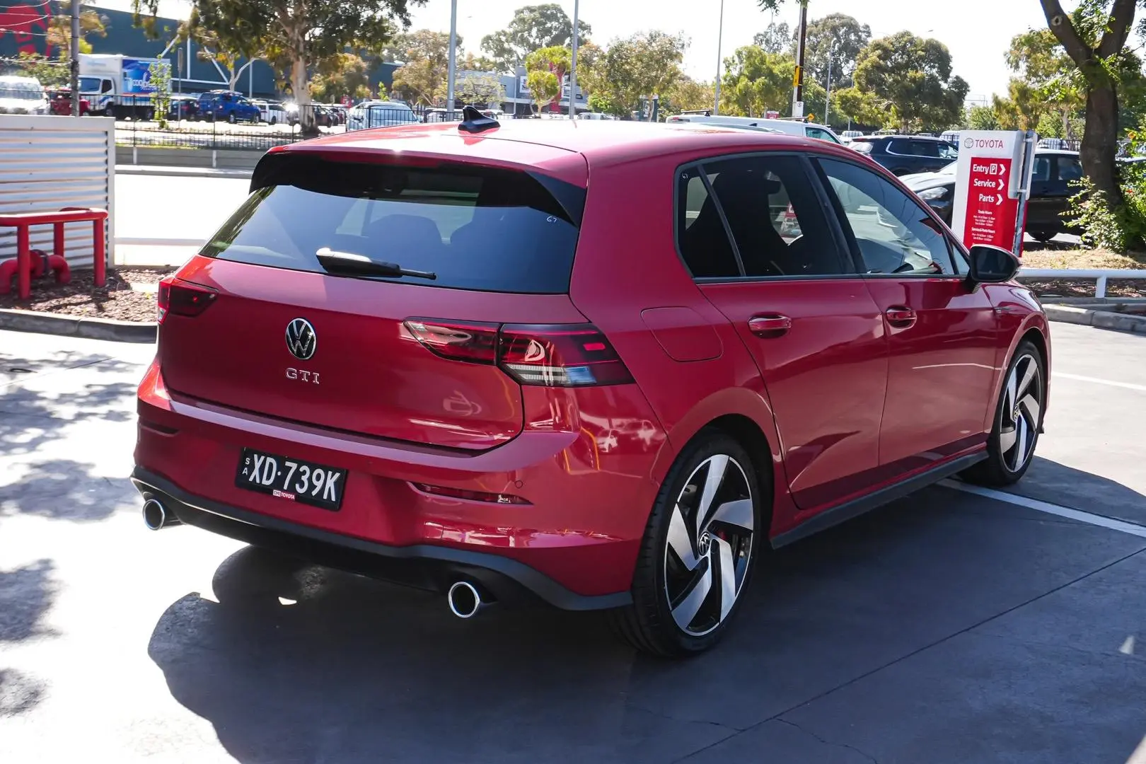 2022 Volkswagen Golf Gallery Image 3