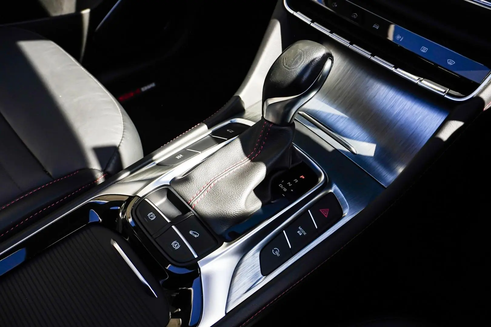 2022 MG HS Gallery Image 17